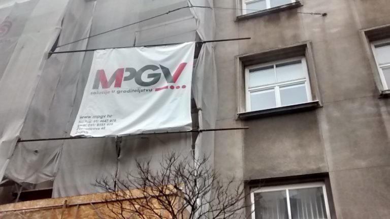 71094052_922506424798534_1691639952623796224_o